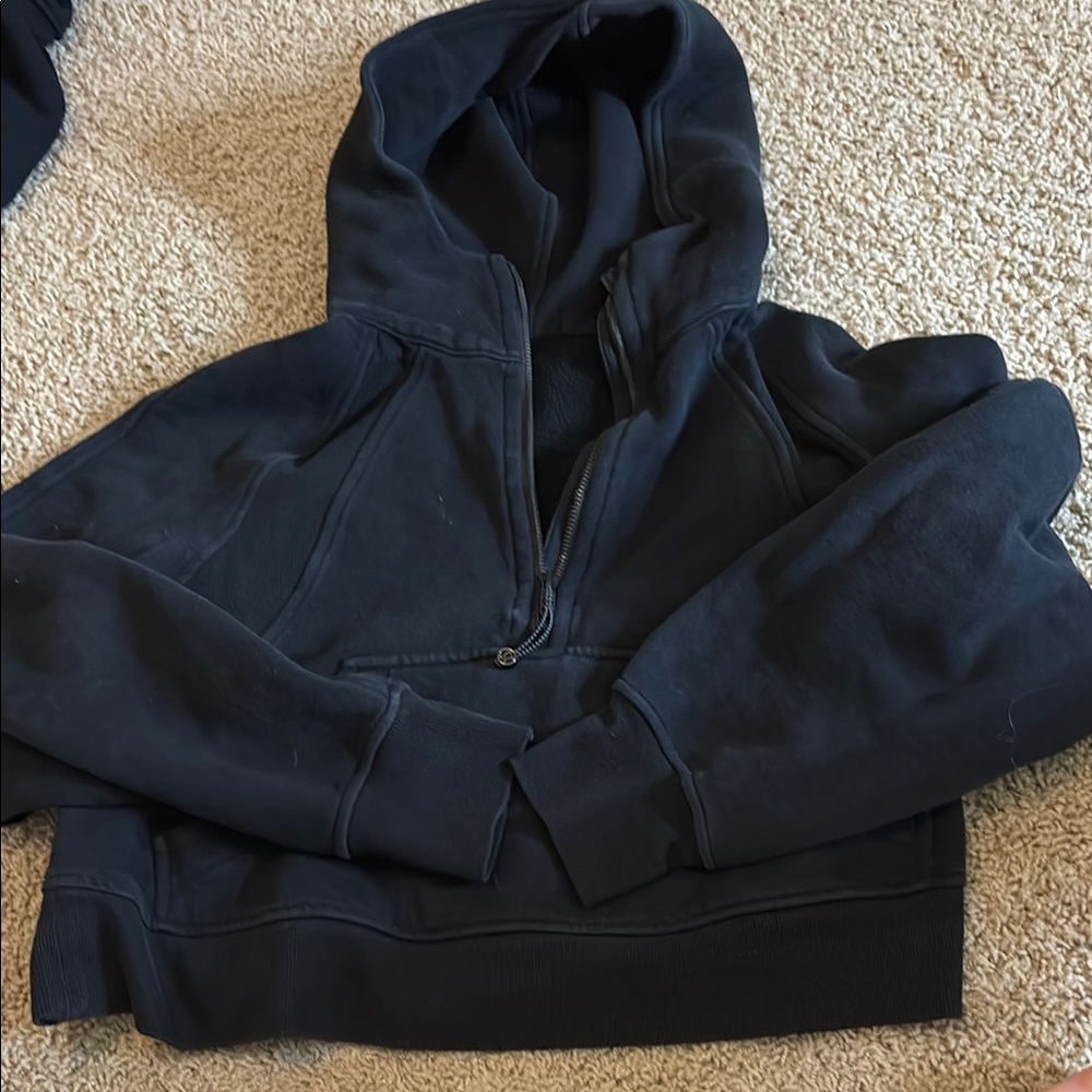 Lululemon black scuba hoodie half zip